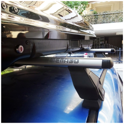 MAZDA 3 5D 2003-2013 KIT ΜΕ ΜΠΑΡΕΣ ΟΡΟΦΗΣ ΑΛΟΥΜΙΝΙΟΥ ΚΑΙ ΜΠΑΓΚΑΖΙΕΡΑ ΟΡΟΦΗΣ MANIA 460 DUO MENABO (AL2-3360/MB-FIX509FP-3290/MB-3540/MB)