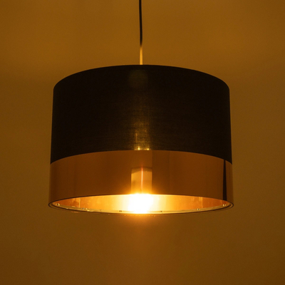 GloboStar® ZYKLUS 203-0100 Μοντέρνο Κρεμαστό Φωτιστικό Καπέλο Μονόφωτο 1 x E27 IP20 Μαύρο Ύφασμα με Χρυσό Μέταλλο - Μ36 x Π36 x Υ25cm