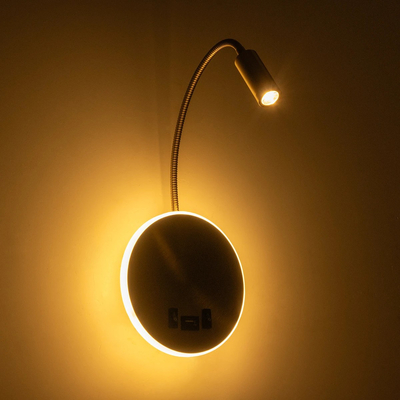 GloboStar® GOOSE 61697 Φωτιστικό Τοίχου - Απλίκα LED 6W 600lm 36° AC 220-240V IP20 - Reading Light & 360° Κρυφός Φωτισμός - Φορτιστής USB 3A - Θερμό Λευκό 2700K Χρυσό Βούρτσας - Μ15.5 x Π22.5 x Υ30cm - 5 Xρόνια Εγγύηση