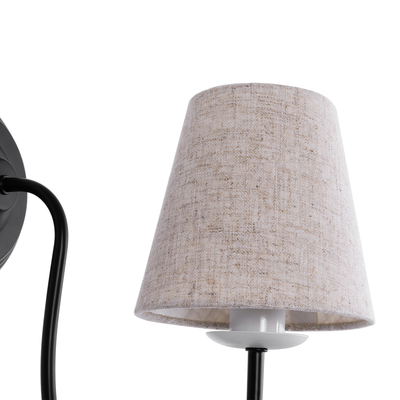 GloboStar® DOVE 01084 Vintage Επιτοίχιο Φωτιστικό Απλίκα Μονόφωτο 1 x E14 IP20 Μαύρο & Λευκό Μέταλλο με Μπεζ Ύφασμα - Μ30 x Π15 x Υ36cm