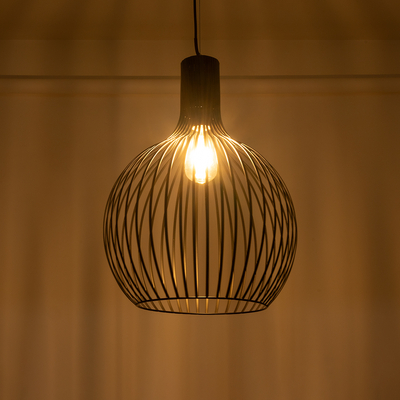 GloboStar® SCANDI 01266 Μοντέρνο Κρεμαστό Φωτιστικό Πλέγμα Μονόφωτο 1 x E27 IP20 Μαύρο Μέταλλο - Μ38 x Π38 x Υ50cm