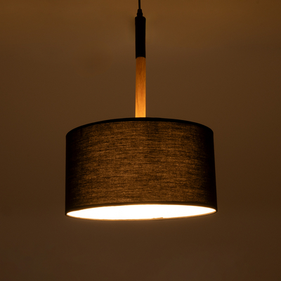 GloboStar® BRONX 01517 Μοντέρνο Κρεμαστό Φωτιστικό Καπέλο Μονόφωτο 1 x E27 IP20 Μαύρο Ύφασμα με Μπεζ Ξύλο - Μ35 x Π35 x Υ50cm