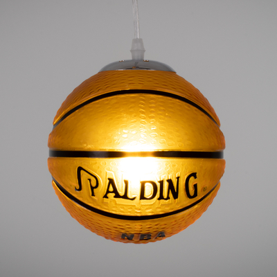 GloboStar® SPALDING NBA 00645 Παιδικό Κρεμαστό Φωτιστικό Μπάλα Μονόφωτο 1 x E27 IP20 Πορτοκαλί & Μαύρο Γυαλί - Μ18 x Π18 x Υ18cm