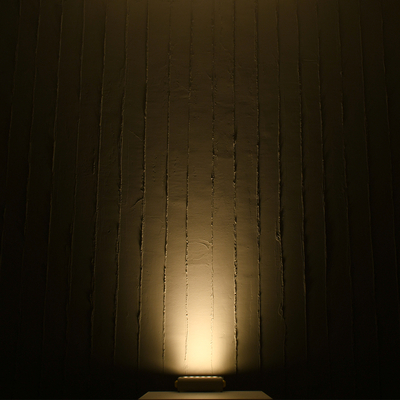 GloboStar® FLOOD-HENA 90638 Προβολέας Wall Washer για Φωτισμό Κτιρίων LED 24W 2160lm 30° AC 220-240V Αδιάβροχο IP65 Μ22.5 x Π6 x Υ16.5cm Θερμό Λευκό 3000K - Ασημί - 3 Years Warranty