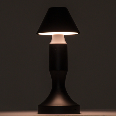 GloboStar® LUNNA 76476 Μοντέρνο Επιτραπέζιο Φωτιστικό Πορτατίφ LED 1.5W 105lm 120° DC 5V Επαναφορτιζόμενο με Μπαταρία Li-ion 1800mAh - Διακόπτη Αφής με 3 Εναλλαγές Φωτισμού CCT Θερμό - Φυσικό - Ψυχρό 1500K - 4500K - 6000K Dimmable - D9 x 23cm - Λευκό