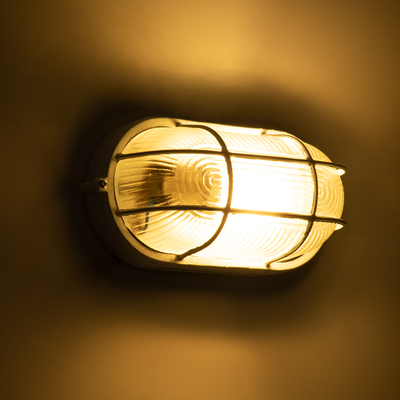 GloboStar® BOATLIGHT 61582 Vintage Industrial Φωτιστικό Τοίχου - Απλίκα - Καραβοχελώνα Εξωτερικού Χώρου Μονόφωτο 1 x E27 AC220-240V Αδιάβροχο IP65 - Σώμα Αλουμινίου & Tempered Glass - Μ21 x Π10.4 x Υ9cm - Λευκό - Οβάλ - 5 Years Warranty