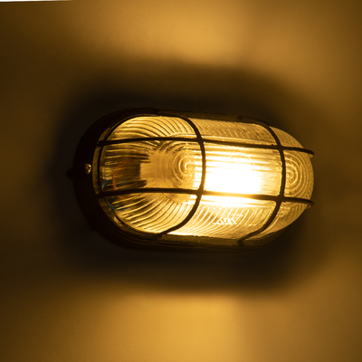 GloboStar® BOATLIGHT 61583 Vintage Industrial Φωτιστικό Τοίχου - Απλίκα - Καραβοχελώνα Εξωτερικού Χώρου Μονόφωτο 1 x E27 AC220-240V Αδιάβροχο IP65 - Σώμα Αλουμινίου & Tempered Glass - Μ21 x Π10.4 x Υ9cm - Μαύρο - Οβάλ - 5 Years Warranty