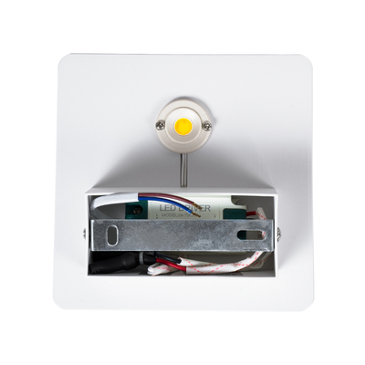 GloboStar® CUADRADO 60569 Φωτιστικό Τοίχου - Απλίκα Αρχιτεκτονικού Φωτισμού Εσωτερικού/Εξωτερικού Χώρου Up or Down LED 10W 1000lm 60° AC220-240V Αδιάβροχο IP65 - Σώμα Αλουμινίου & Tempered Glass - Μ14 x Π14 x Υ4.5cm - Θερμό Λευκό 2700K - Λευκό - Bridgelux Chip - 5 Years Warranty