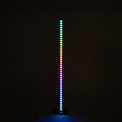GloboStar® DIGICOLUMN 90762 Μοντέρνο Επιδαπέδιο Φωτιστικό Γραφείου Digital Pixel Rhythm Music Bar LED 12W 960lm 90° DC 5V με USB 2.0 IP20 - Εναλλαγή Φωτισμού μέσω Τηλεχειριστηρίου - Πολύχρωμο RGB - Dimmable - Μαύρο - Μ3.4 x Π2.5 x Υ122cm - 2 Χρόνια Εγγύηση