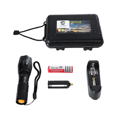 GloboStar® 79041 Φορητός Φακός Χειρός XM-L2 LED CREE 10W με Επαναφορτιζόμενη Μπαταρία 3000mAh & Φορτιστή Πρίζας - Zoom x1 έως x2000 - Ψυχρό Λευκό 6000K - Φ4 x Υ13.5cm