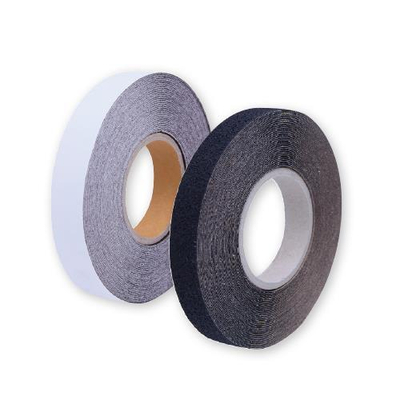 Ταινία αυτοκόλλητη αντιολισθητική 25mmx18m λευκή για ολισθηρές επιφάνειες ή επιφάνειες με κλίση, για εσωτερική και εξωτερική χρήση ANTISLIPERY / 84025181