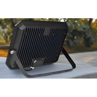 ELF10106 | LED 10W|6500k|900lm FLOODLIGHT ALUM.110-240V~IP65 GLASScover|BLACK|{enjoysimplicity}™