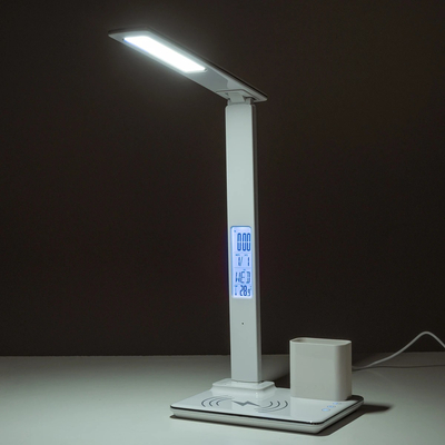 GLOBOSTAR® ZENTIME 76554 Μοντέρνο Επιτραπέζιο Φωτιστικό Γραφείου με Ασύρματη Φόρτιση 15W 3A & Ψηφιακό Ρολόι LED 3.5W 350lm 120° DC 5V με USB-C IP20 Ρυθμιζόμενο Λευκό CCT με Αφή 2700K/4500K/6000K Dimmable - Sanan SMD Chip - Μαύρο - Μ19.5 x Π25 x Υ50cm - 2 Χρόνια Εγγύηση