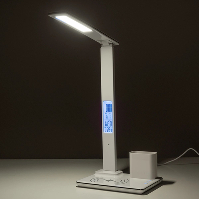 GLOBOSTAR® ZENTIME 76554 Μοντέρνο Επιτραπέζιο Φωτιστικό Γραφείου με Ασύρματη Φόρτιση 15W 3A & Ψηφιακό Ρολόι LED 3.5W 350lm 120° DC 5V με USB-C IP20 Ρυθμιζόμενο Λευκό CCT με Αφή 2700K/4500K/6000K Dimmable - Sanan SMD Chip - Μαύρο - Μ19.5 x Π25 x Υ50cm - 2 Χρόνια Εγγύηση