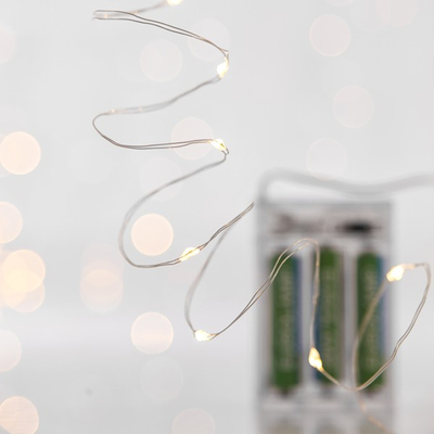 ΣΕΙΡΑ, 20 LED 5mm, ΜΠΑΤΑΡΙΑΣ 3xAA, ΧΡΟΝΟΔΙΑΚΟΠΤΗ, ΑΣΗΜΙ ΧΑΛΚΙΝΟ ΚΑΛΩΔΙΟ, ΘΕΡΜΟ ΛΕΥΚΟ LED, ANA 10cm, ΠΡΟΕΚΤΑΣΗ ΠΑΡΟΧΗΣ 10cm, IP20