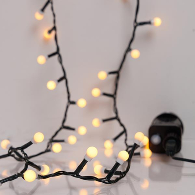 ΣΕΙΡΑ, 100 LED 3mm, ΜΕ ΛΕΥΚΕΣ ΜΠΑΛΙΤΣΕΣ 0,9cm, 31V ΜΕΤΑΣΧΗΜΑΤΙΣΤΗ, 8 ΠΡΟΓΡΑΜΜΑΤΑ & ΜΝΗΜΗ, ΠΡΑΣΙΝΟ PVC ΚΑΛΩΔΙΟ, ΘΕΡΜΟ ΛΕΥΚΟ LED, ΑΝΑ 3cm, ΠΡΟΕΚΤΑΣΗ ΠΑΡΟΧΗΣ 3m, IP44