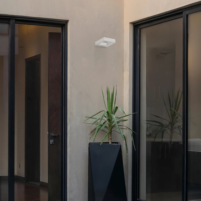 kelvo® AURA KLV-101-0118 Μοντέρνο Φωτιστικό Τοίχου - Απλίκα LED 7W 875lm 45° AC 220-240V Αδιάβροχο IP65 Θερμό Λευκό 2700K - Bridgelux COB Chip & TÜV SÜD Driver - Λευκό Ματ - Μ15 x Π12.5 x Υ4.5cm - 5 Χρόνια Εγγύηση