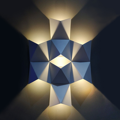 GLOBOSTAR® STEALTH 96509 Μοντέρνο Φωτιστικό Τοίχου - Απλίκα LED 10W 1200lm 60° AC 220-240V Αδιάβροχο IP65 Ψυχρό Λευκό 6000K - Bridgelux COB Chip & TÜV SÜD Driver - Γκρι Ανθρακί Ματ - Μ17 x Π7.5 x Υ17cm - 5 Χρόνια Εγγύηση