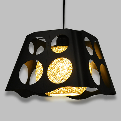 GLOBOSTAR® CARTER 00962 Μοντέρνο Κρεμαστό Φωτιστικό Οροφής με Ντουί 1 x E27 AC 220-240V IP20 - Μαύρο & Μπεζ - Μ28 x Π28 x Υ22cm