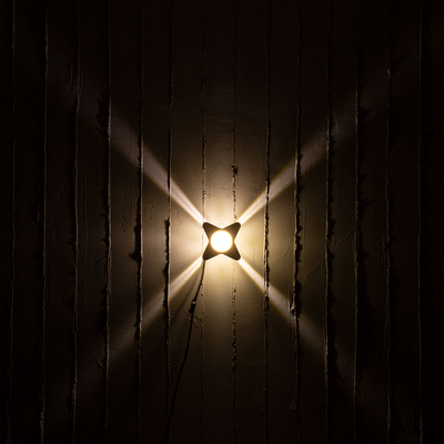 GLOBOSTAR® WALLLIGHT-CINA 90658 Μοντέρνο Φωτιστικό Τοίχου - Απλίκα LED 10W 1100lm 10° AC 220-240V Αδιάβροχο IP65 Θερμό Λευκό 2700K - CREE COB Chip & TÜV SÜD Driver - Μπεζ - Μ18.5 x Π18.5 x Υ8.5cm - 3 Χρόνια Εγγύηση