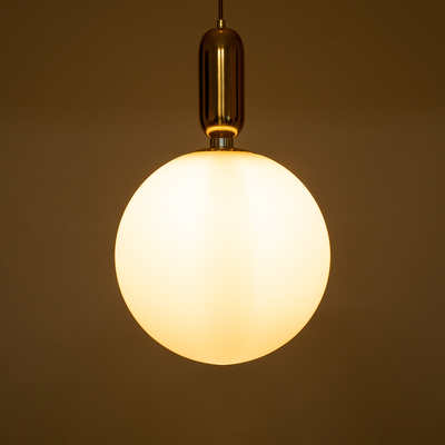 GLOBOSTAR® ESTETICO 61493 Μοντέρνο Κρεμαστό Φωτιστικό Οροφής με Ντουί 1 x E27 AC 220-240V IP20 - Λευκό & Χρυσό Πλατίνα - Μ30 x Π30 x Υ48cm