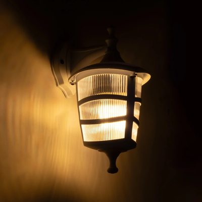 GLOBOSTAR® ZARDIN 203-0239 Vintage Φωτιστικό Τοίχου - Απλίκα με Ντουί 1 x E27 AC 220-240V IP44 - Λευκό - Μ17 x Π21 x Υ30cm