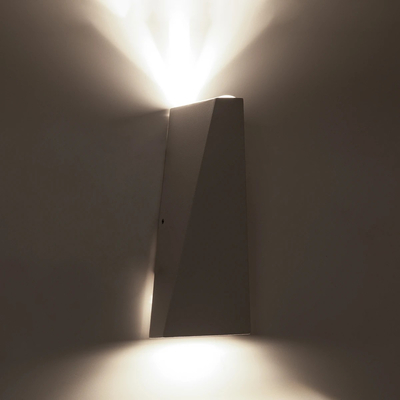 GLOBOSTAR® TRIANDE 60555 Μοντέρνο Φωτιστικό Τοίχου - Απλίκα LED 10W 1200lm 5°/60° AC 220-240V Αδιάβροχο IP65 Φυσικό Λευκό 4500K - Bridgelux COB Chip & TÜV SÜD Driver - Γκρι Ανθρακί Ματ - Μ8.5 x Π8.5 x Υ20cm - 5 Χρόνια Εγγύηση