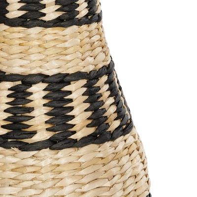 GloboStar® Artificial Garden MONTMARTRE 21227 Διακοσμητικό Πλεκτό Καλάθι - Κασπώ Γλάστρα - Flower Pot Μπεζ με Μαύρο Π20 x M20 x Υ42cm