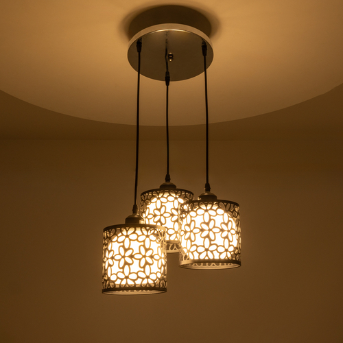 GloboStar® RAINELDA 01246 Μοντέρνο Κρεμαστό Φωτιστικό Πλέγμα Τρίφωτο 3 x E27 IP20 Μαύρο Μέταλλο με Λευκό Γυαλί - Μ60 x Π6 x Υ6cm