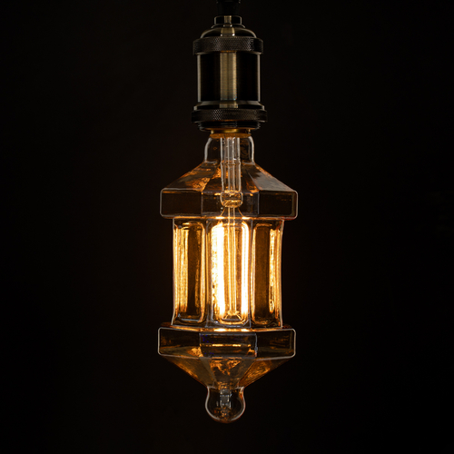 GloboStar® 99026 Λάμπα LED Long Filament E27 FT95 LANTERN Γλόμπος 8W 650lm 360° AC 220-240V IP20 Φ9.5 x Υ21.5cm Ultra Θερμό Λευκό 2200K με Μελί Γυαλί - Dimmable - 3 Years Warranty