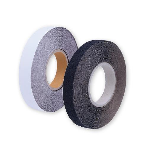 Ταινία αυτοκόλλητη αντιολισθητική 25mmx18m λευκή για ολισθηρές επιφάνειες ή επιφάνειες με κλίση, για εσωτερική και εξωτερική χρήση ANTISLIPERY / 84025181