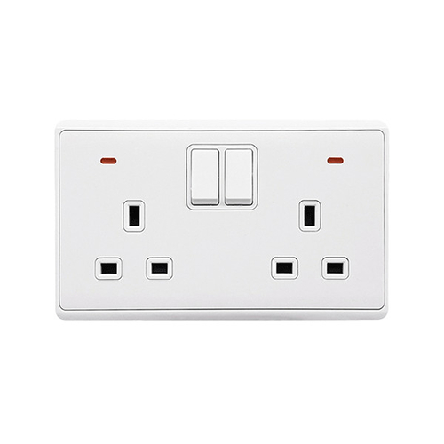 LONDON DOUBLE SOCKET WITH 2P BUTTON SWITCH NEON WH