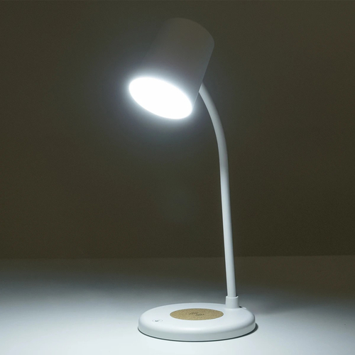 GLOBOSTAR® LUCORA 76555 Μοντέρνο Επιτραπέζιο Φωτιστικό Γραφείου με Ασύρματη Φόρτιση 10W 2A & 4W Bluetooth Ηχείο LED 3W 300lm 120° DC 5V με USB-C IP20 Ρυθμιζόμενο Λευκό CCT με Αφή 2700K/4500K/6000K Dimmable - Sanan SMD Chip - Λευκό - Μ12 x Π12 x Υ34cm - 2 Χρόνια Εγγύηση