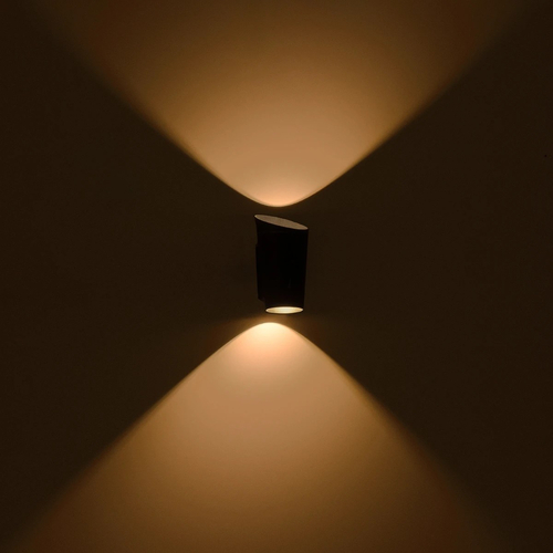 GLOBOSTAR® GANETTI 60671 Μοντέρνο Φωτιστικό Τοίχου - Απλίκα LED 10W 1250lm 60° AC 220-240V Αδιάβροχο IP65 Θερμό Λευκό 2700K - Bridgelux COB Chip & TÜV SÜD Driver - Μαύρο Ματ - Μ9.5 x Π11 x Υ19cm - 5 Χρόνια Εγγύηση GLOBOSTAR® GANETTI 60671 Μοντέρνο Φωτιστικό Τοίχου - Απλίκα LED 10W 1250lm 60° AC 220-240V Αδιάβροχο IP65 Θερμό Λευκό 2700K - Bridgelux COB Chip & TÜV SÜD Driver - Μαύρο Ματ - Μ9.5 x Π11 x Υ19cm - 5 Χρόνια Εγγύηση