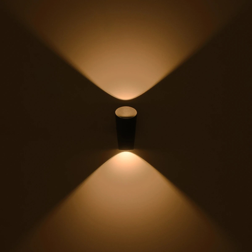 GLOBOSTAR® GANETTI 60671 Μοντέρνο Φωτιστικό Τοίχου - Απλίκα LED 10W 1250lm 60° AC 220-240V Αδιάβροχο IP65 Θερμό Λευκό 2700K - Bridgelux COB Chip & TÜV SÜD Driver - Μαύρο Ματ - Μ9.5 x Π11 x Υ19cm - 5 Χρόνια Εγγύηση GLOBOSTAR® GANETTI 60671 Μοντέρνο Φωτιστικό Τοίχου - Απλίκα LED 10W 1250lm 60° AC 220-240V Αδιάβροχο IP65 Θερμό Λευκό 2700K - Bridgelux COB Chip & TÜV SÜD Driver - Μαύρο Ματ - Μ9.5 x Π11 x Υ19cm - 5 Χρόνια Εγγύηση