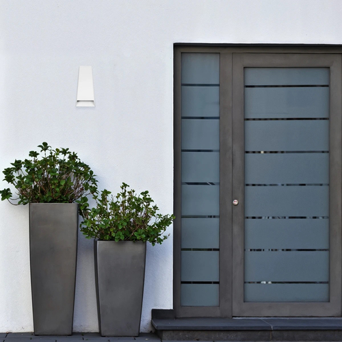 kelvo® FLUX KLV-101-0121 Μοντέρνο Φωτιστικό Τοίχου - Απλίκα LED 6W 750lm 30° AC 220-240V Αδιάβροχο IP65 Θερμό Λευκό 2700K - Bridgelux COB Chip & TÜV SÜD Driver - Λευκό Ματ - Μ5 x Π8.5 x Υ17cm - 5 Χρόνια Εγγύηση kelvo® FLUX KLV-101-0121 Μοντέρνο Φωτιστικό Τοίχου - Απλίκα LED 6W 750lm 30° AC 220-240V Αδιάβροχο IP65 Θερμό Λευκό 2700K - Bridgelux COB Chip & TÜV SÜD Driver - Λευκό Ματ - Μ5 x Π8.5 x Υ17cm - 5 Χρόνια Εγγύηση