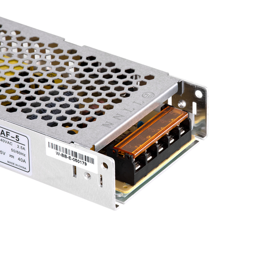 GLOBOSTAR® POWERULCO 90236 Τροφοδοτικό/Μετασχηματιστής PELV 200W 40A DC 5V IP20 - AC 220-240V σε DC 5V - Μ19 x Π8 x Υ3cm - 2 Χρόνια Εγγύηση