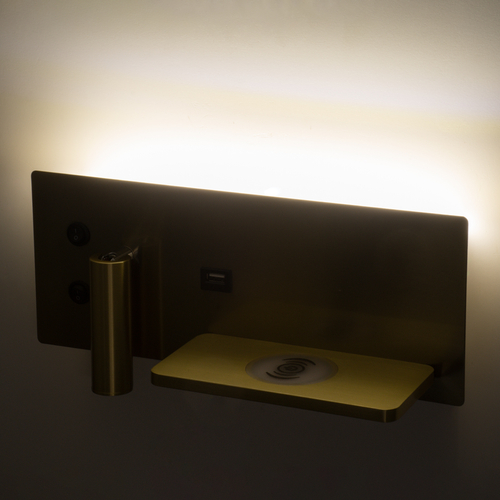 GLOBOSTAR® PALADIN 61358 Μοντέρνο Φωτιστικό Τοίχου - Απλίκα Ξενοδοχείου Reading Light με Φορτιστή USB 3A & Wireless 20W LED 6W 720lm 36° & 360° AC 220-240V IP20 Φυσικό Λευκό 4500K - Bridgelux COB Chip & TÜV SÜD Driver - Χρυσό Βούρτσας - Μ30 x Π11 x Υ12cm - 3 Χρόνια Εγγύηση