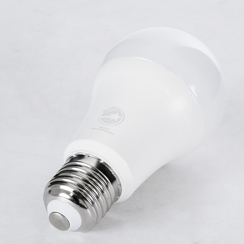 GLOBOSTAR® GLOBE 60034 Λάμπα E27 A60 LED 15W 1455lm 260° AC 220-240V IP20 Φυσικό Λευκό 4500K - Lumileds SMD Chip - Λευκό Γαλακτερό - Μ6 x Π6 x Υ11.9cm - 3 Χρόνια Εγγύηση